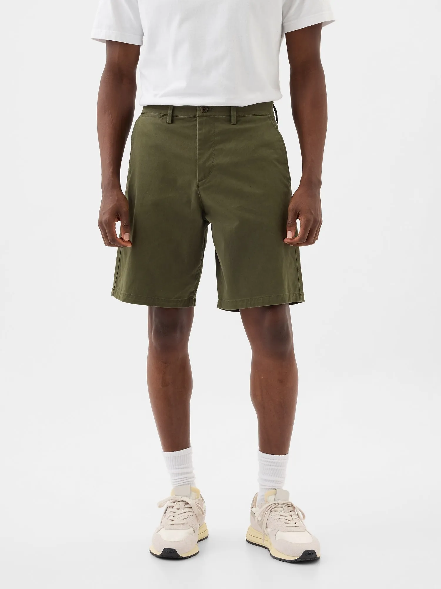 9" Essential Khaki Shorts with Washwell