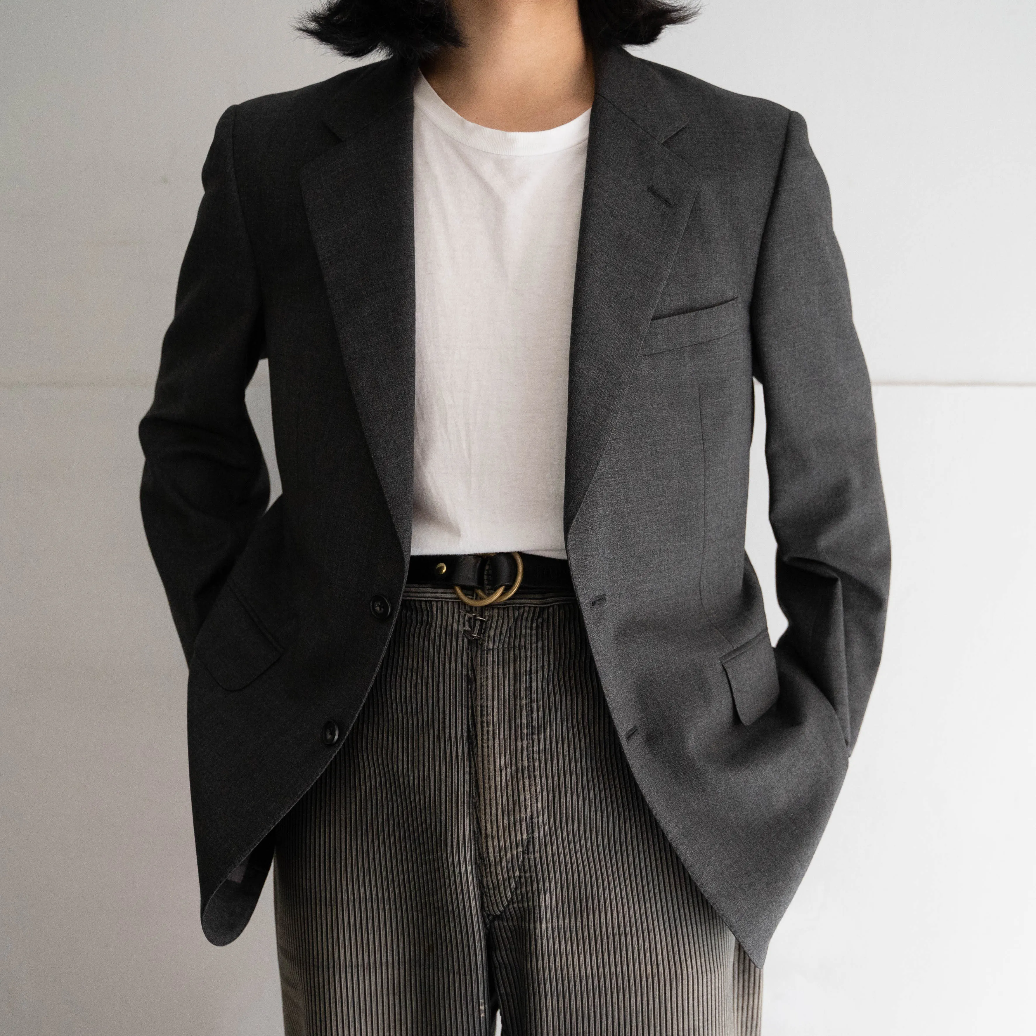 around 1980s Burberry's dark gray color tailored jacket