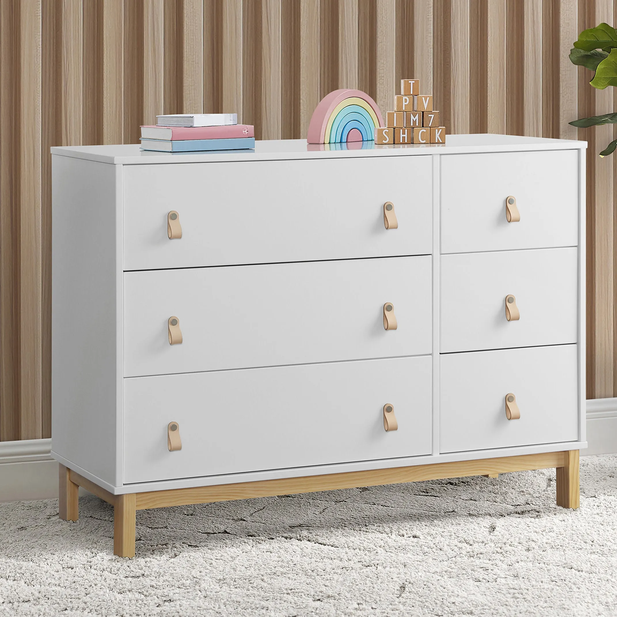 babyGap Legacy 6 Drawer Dresser with Leather Pulls and Interlocking Drawers