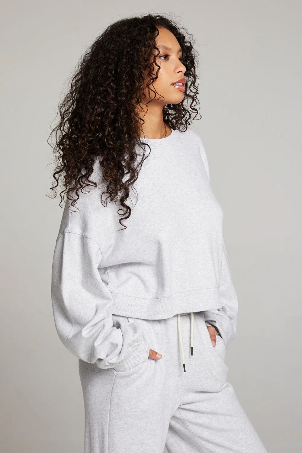 Belly Light Grey Pullover