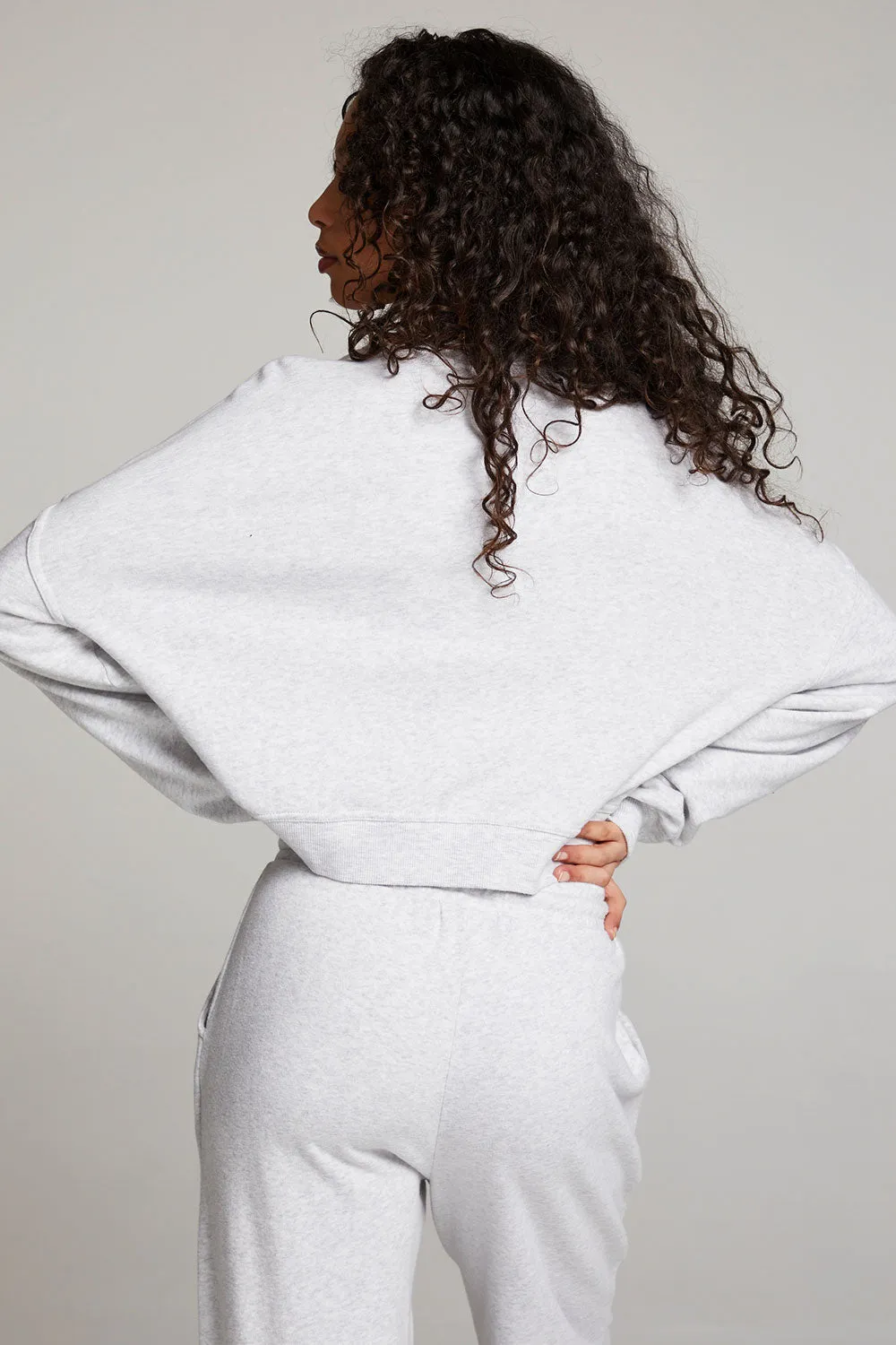 Belly Light Grey Pullover