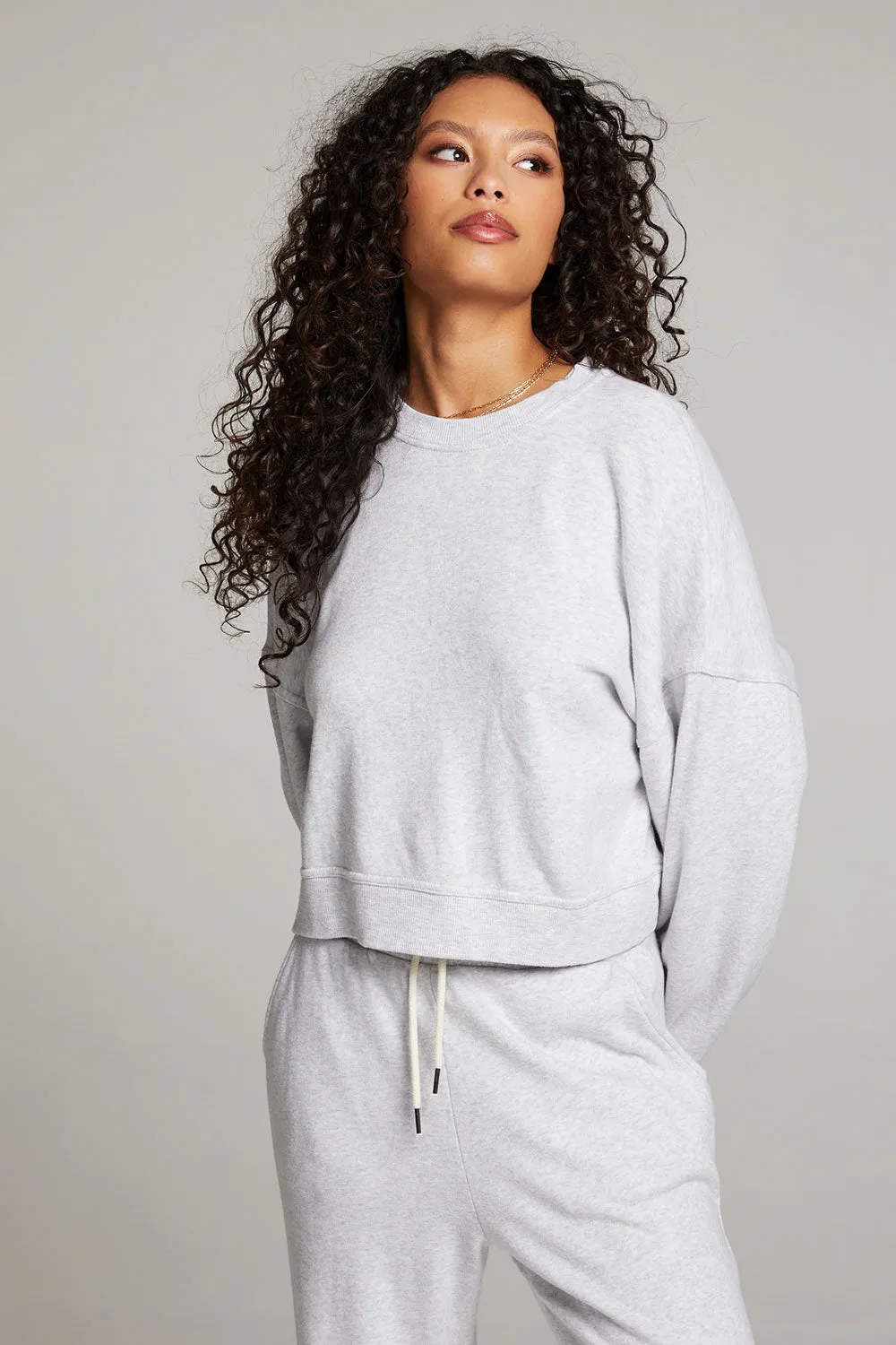 Belly Light Grey Pullover