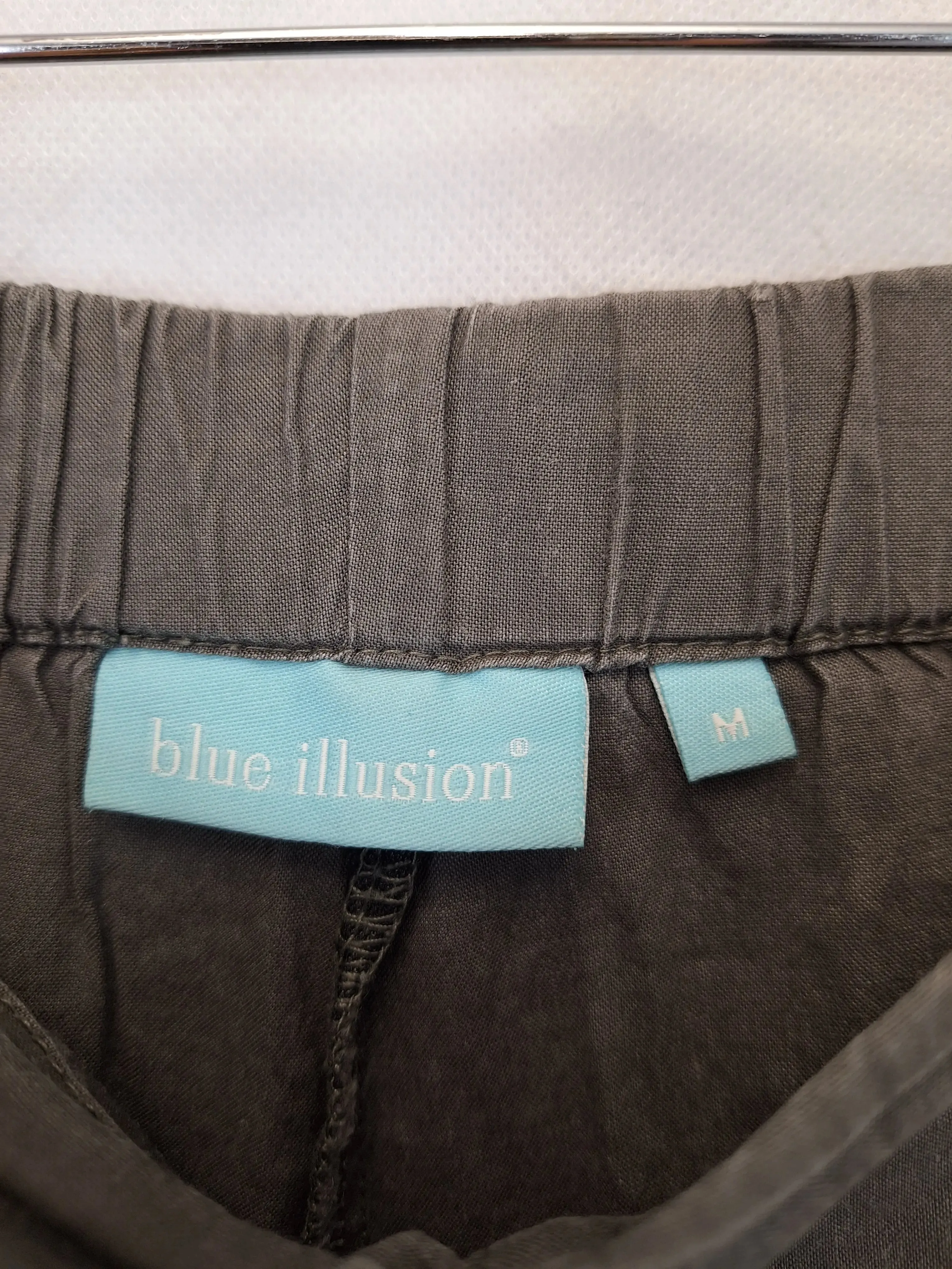 Blue Illusion Summer Light Casual Pants Size M