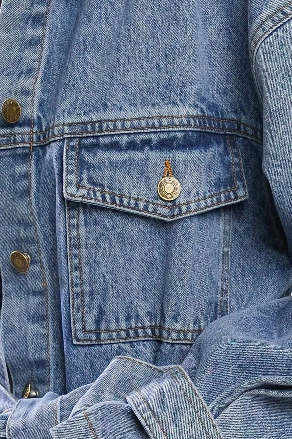 BREATHTAKING CHARM DENIM MIDI JACKET