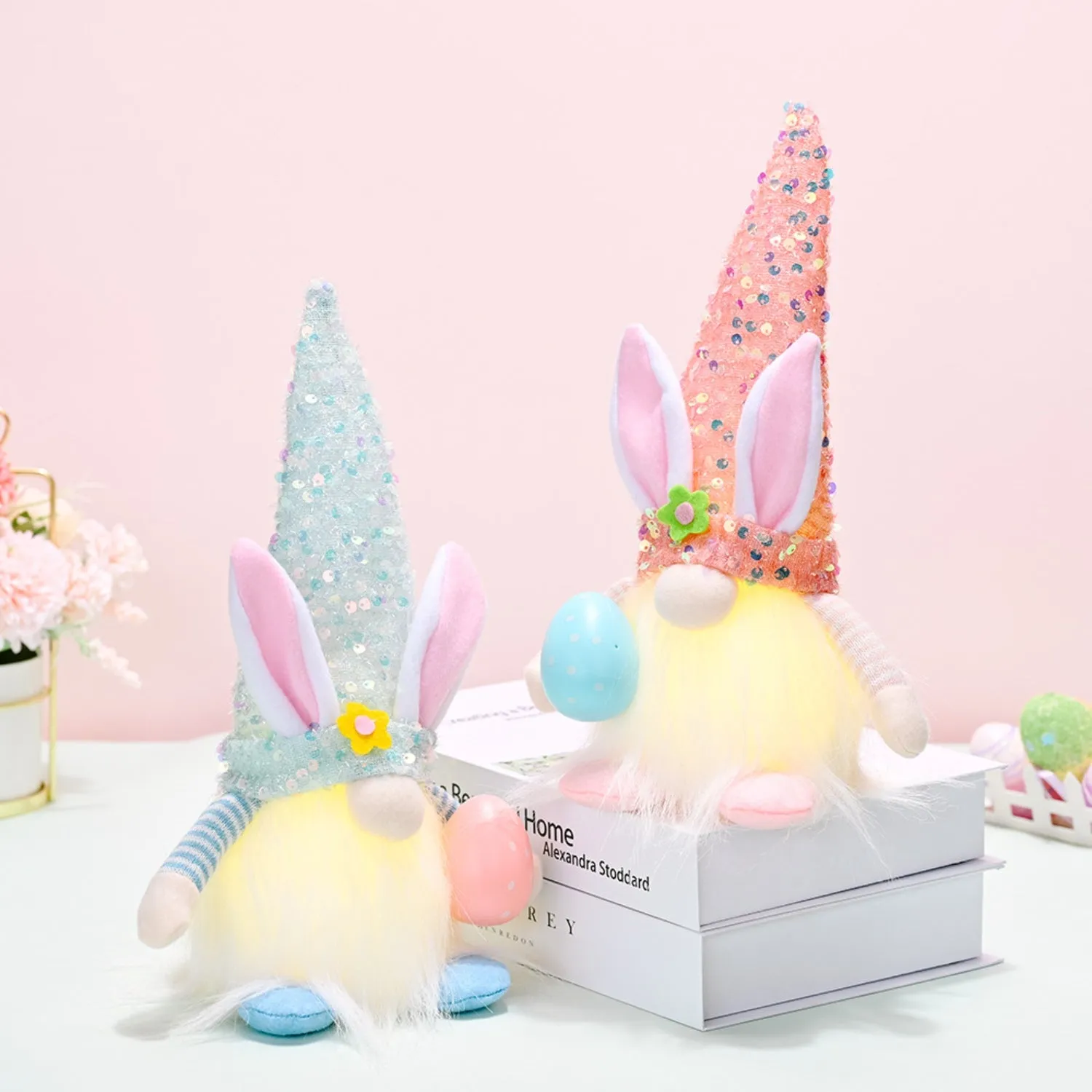 EASTER SEQUIN POINTED HAT FACELESS GNOME