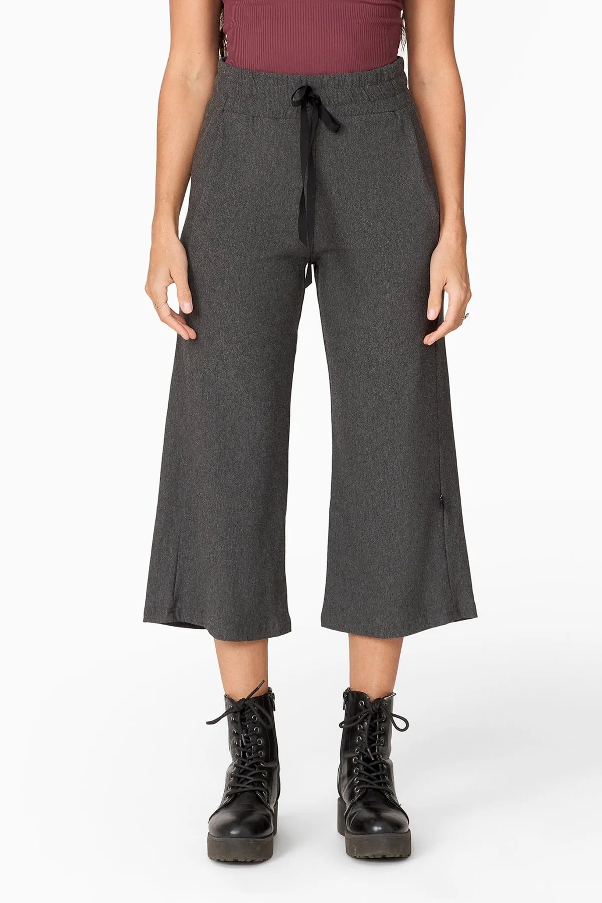 Freedom Wide Leg Crop in Dark Heather Grey