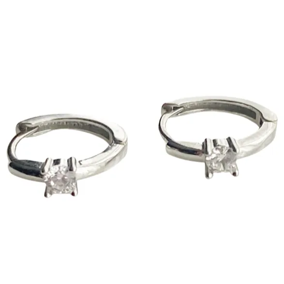 Gracie Silver Huggie Earrings