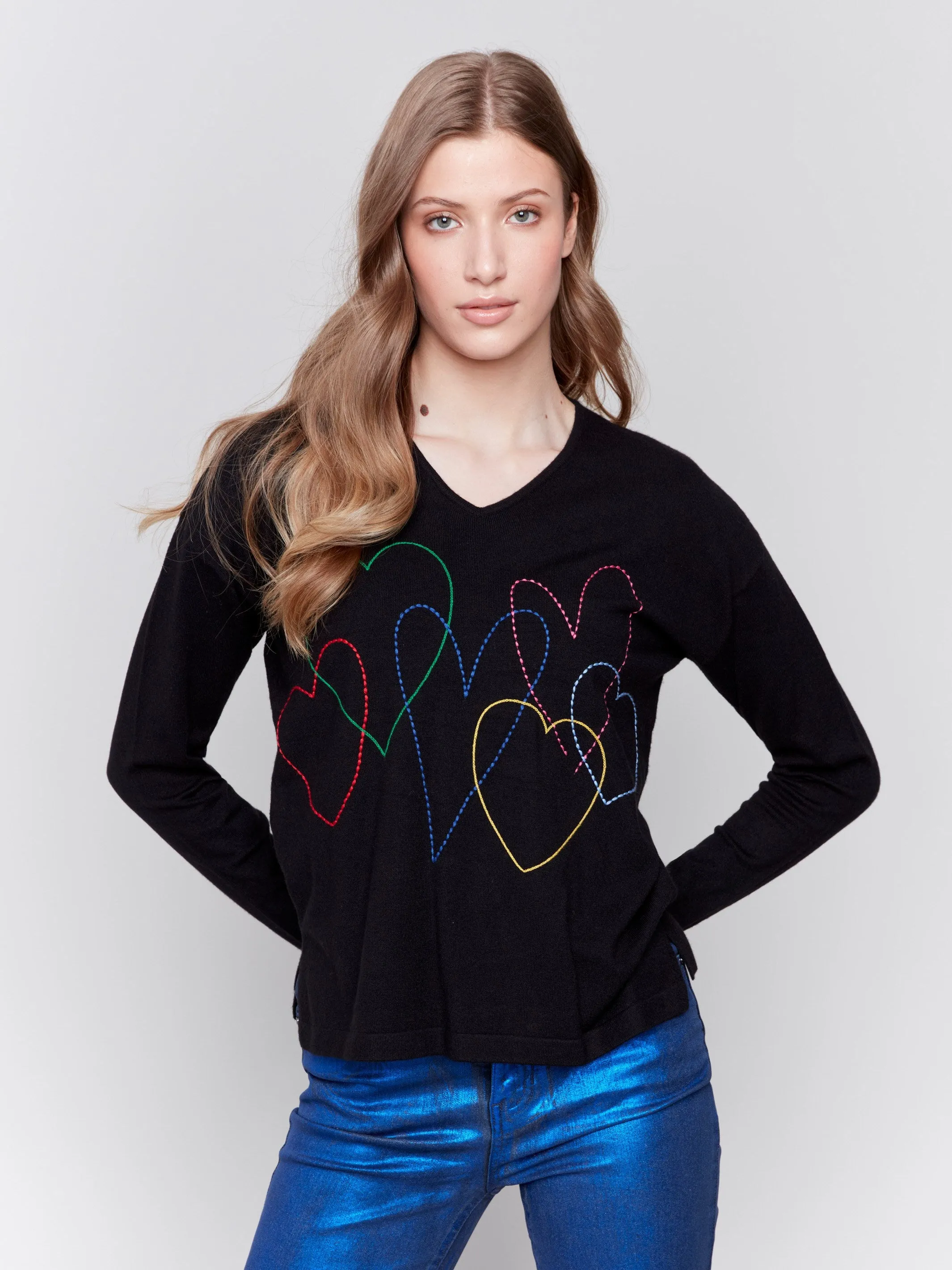 Heart Stitch V-Neck Sweater - Black