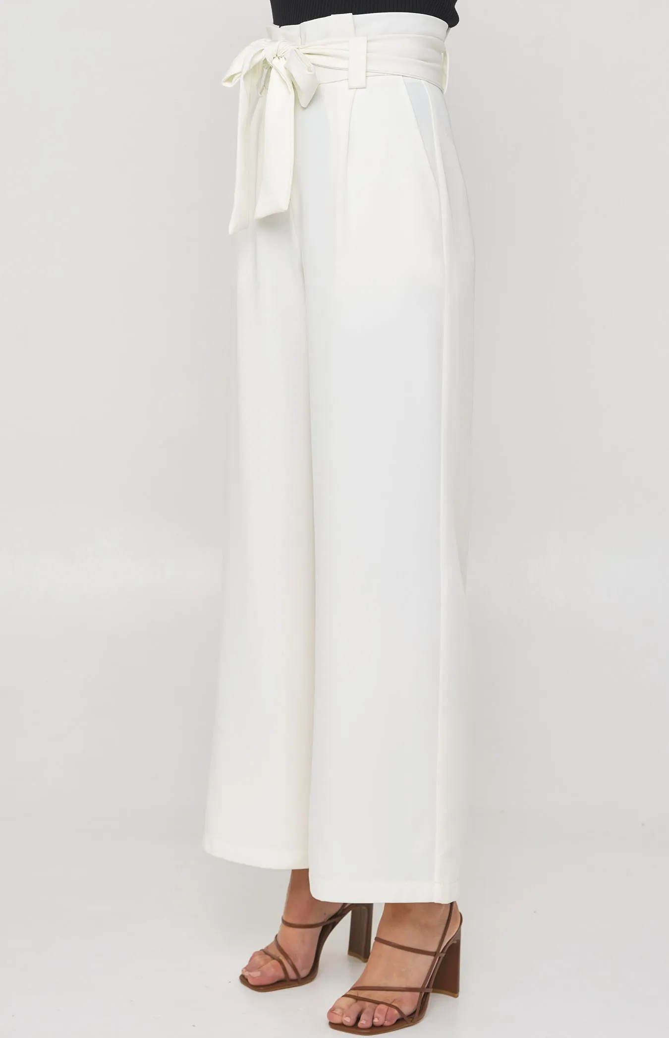 Jacqulin Pants - White