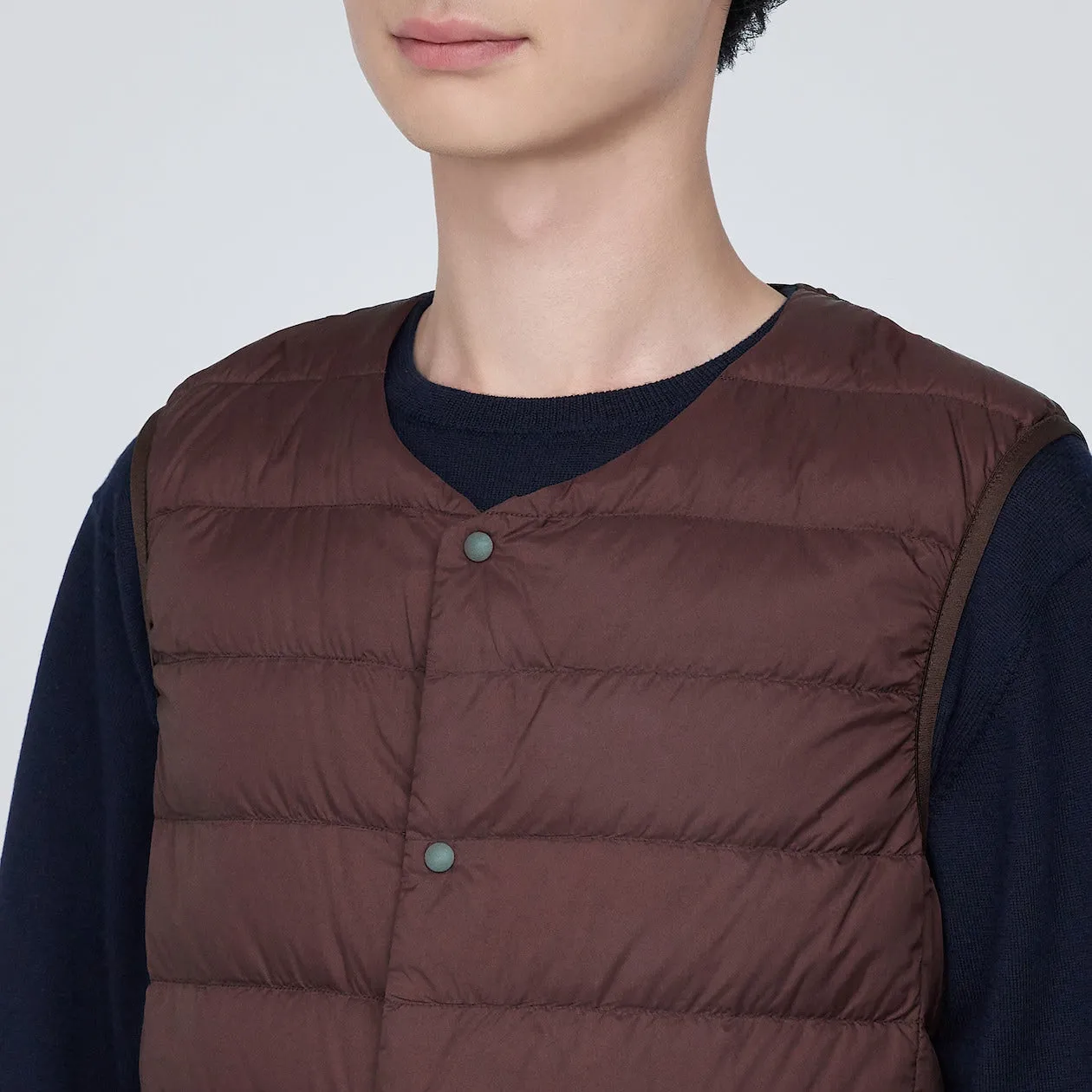 Lightweight Pocketable Collarless Down Vest