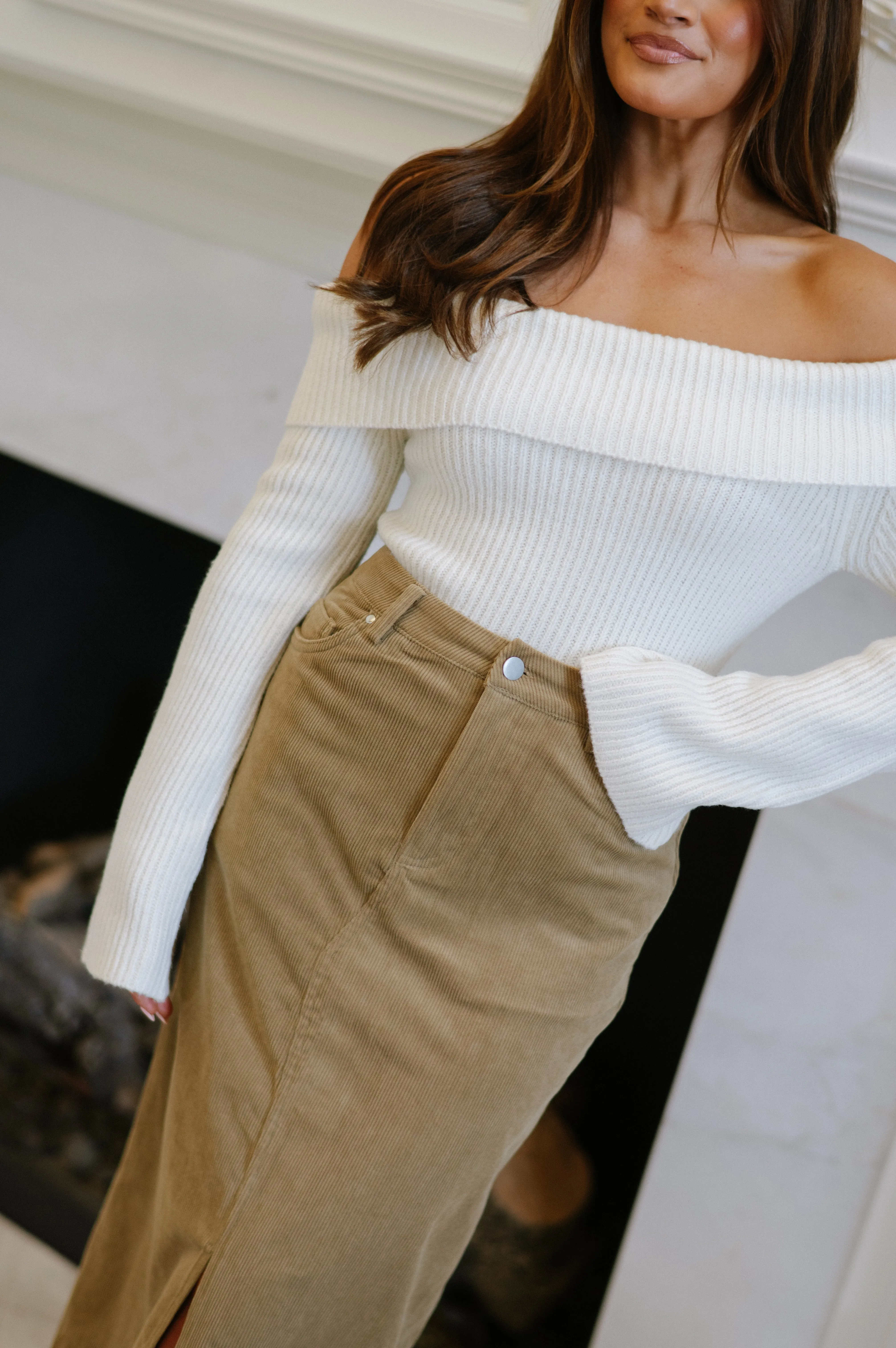 Lindley Bell Sleeve Sweater- Cream