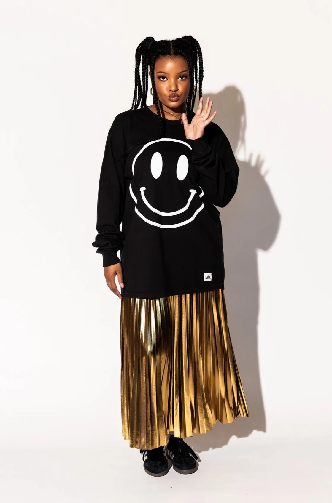 The World Needs Your Magic Groovy Oversized Long Sleeve Tee in Black   White