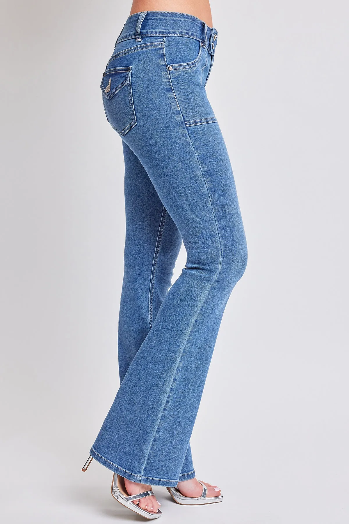 Women's Flare Featuring Flap Back Pocket Jeans